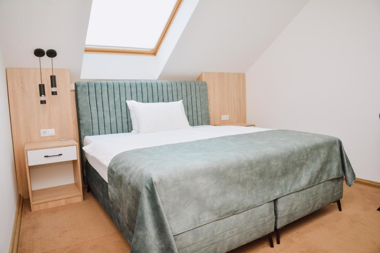 Hotel Divanhana Brčko Kültér fotó