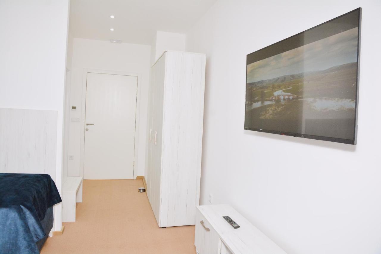 Hotel Divanhana Brčko Kültér fotó