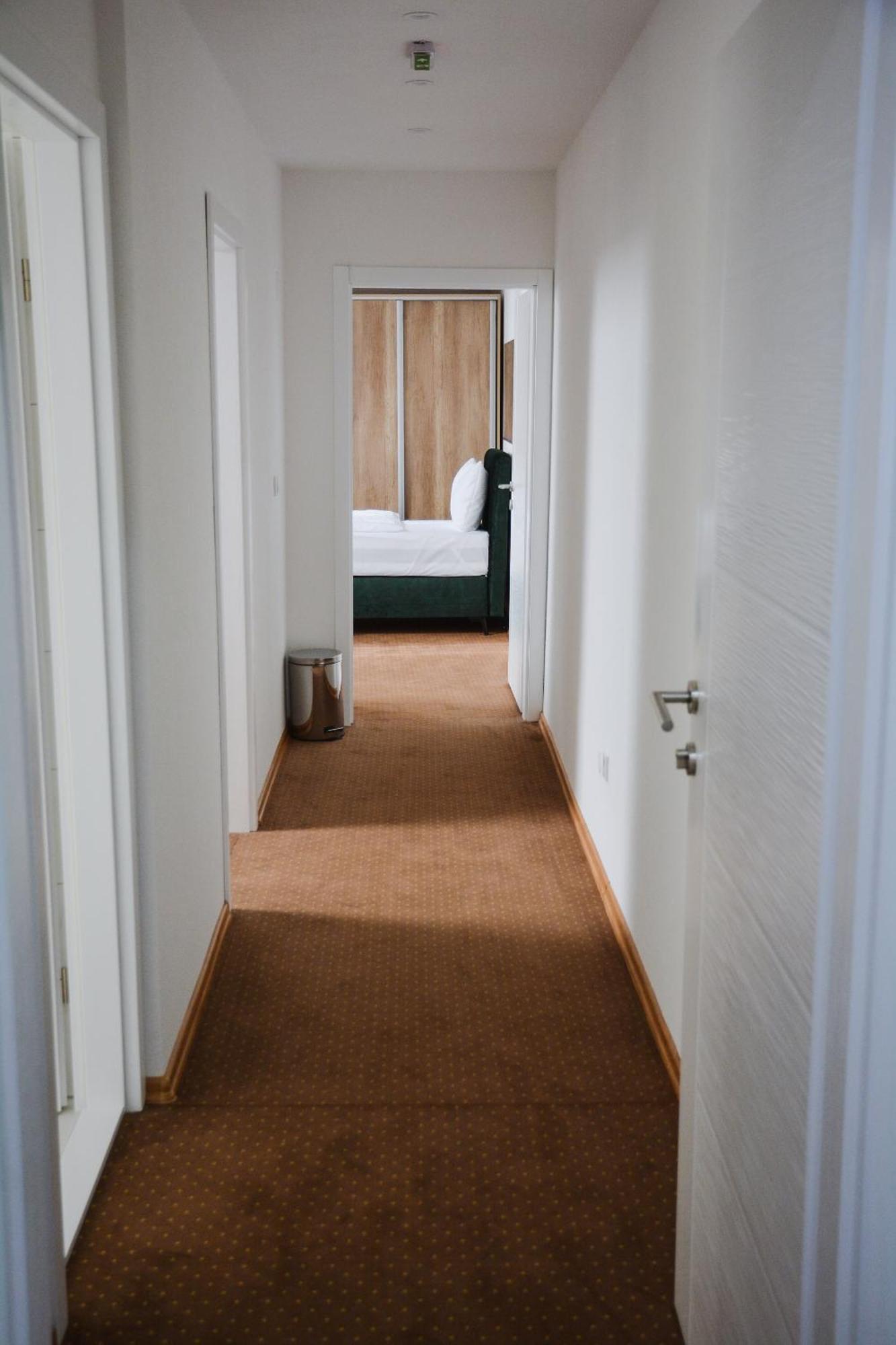 Hotel Divanhana Brčko Kültér fotó